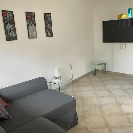 Appartement Ratana *